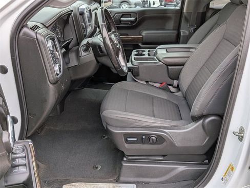 Used 2022 GMC Sierra 1500 SLE image 11
