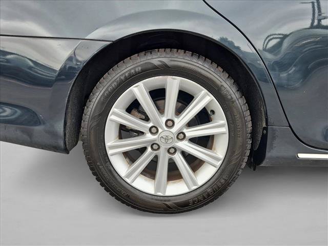 Used 2014 Toyota Camry XLE w/ Leather Package FWD image 24