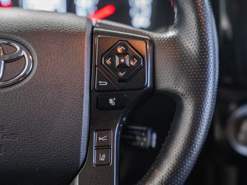 Used 2023 Toyota 4Runner 40th Anniversary SE AWD/4WD image 29