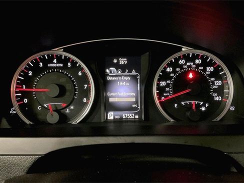 Used 2016 Toyota Camry SE image 20