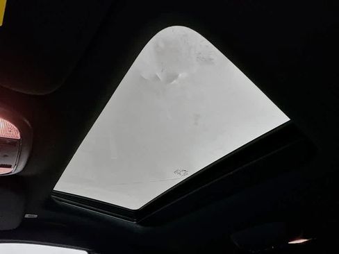 Used 2025 Dodge Durango R/T image 32