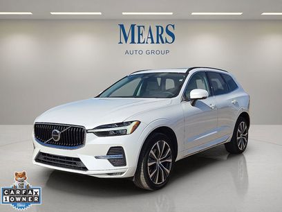 Used 2022 Volvo XC60 B5 Momentum