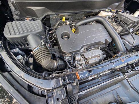 Used 2024 Chevrolet Equinox LT image 16