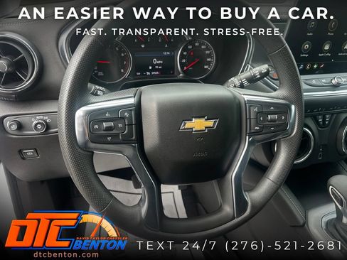 Used 2023 Chevrolet Blazer LT FWD image 19