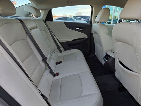 Used 2024 Chevrolet Malibu LT FWD image 23