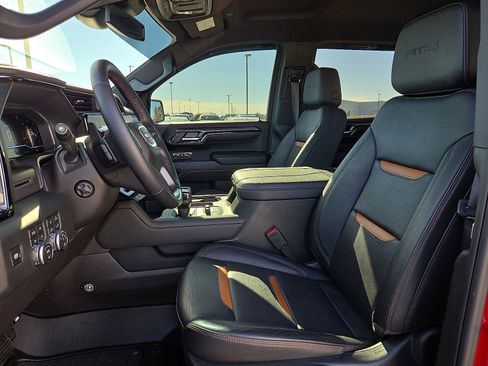 Used 2024 GMC Sierra 1500 AT4 image 15