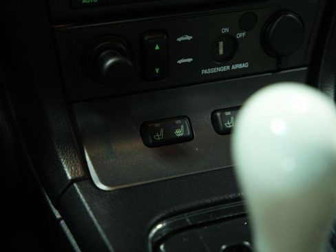 Used 2003 Ford Thunderbird RWD image 58