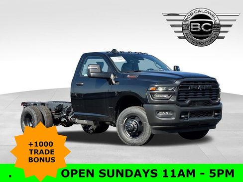 New 2026 RAM 3500 Tradesman AWD/4WD image 1