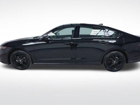 Used 2025 Honda Accord SE image 5