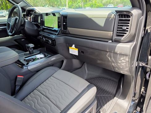 New 2026 Chevrolet Silverado 1500 ZR2 w/ ZR2 Bison Edition AWD/4WD image 15