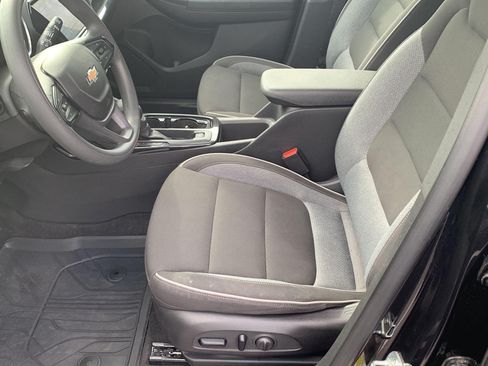 Used 2023 Chevrolet TrailBlazer LT w/ Convenience Package AWD/4WD image 16