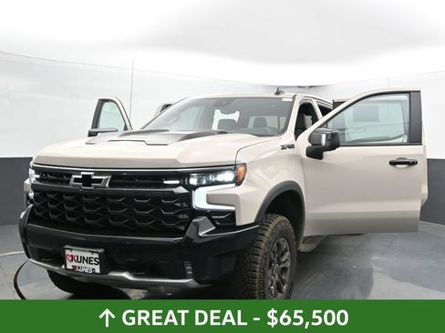 Used 2026 Chevrolet Silverado 1500 ZR2 w/ Dark Appearance Package AWD/4WD image 60