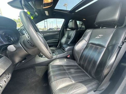 Used 2022 Chrysler 300 S RWD image 20