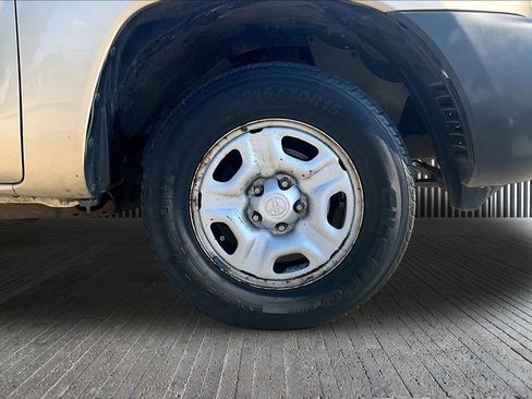 Used 2005 Toyota Tacoma 2WD Access Cab w/ Convenience Pkg image 9