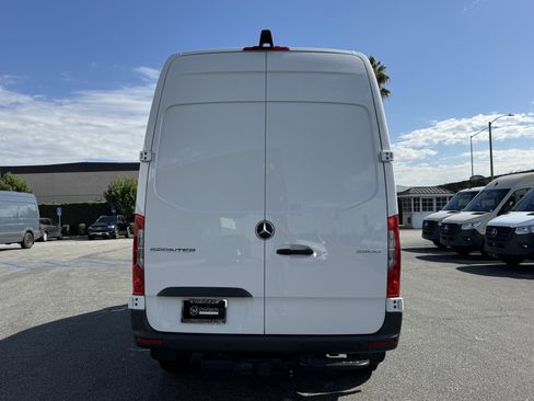 New 2025 Mercedes-Benz Sprinter 2500 image 7