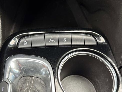 Used 2023 Buick Encore GX Preferred w/ Cold Weather Comfort Package FWD image 20