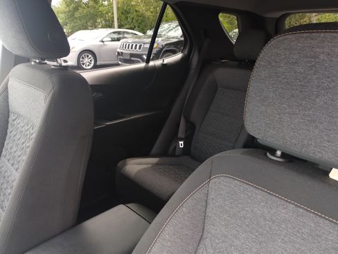 Used 2022 Chevrolet Equinox LT image 14