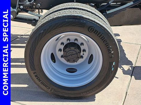 New 2025 Ford F550 2WD Regular Cab Super Duty image 35