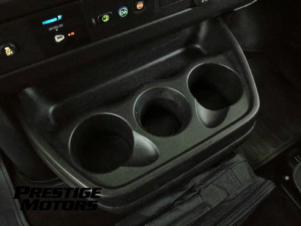 Used 2019 Chevrolet Express 2500 LT w/ LT Preferred Equipment Group RWD image 17