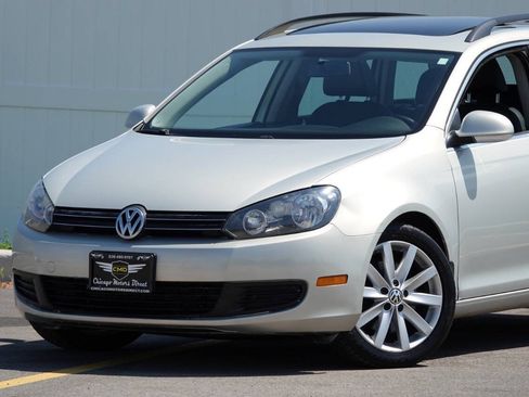 Used 2012 Volkswagen Jetta TDI FWD image 2