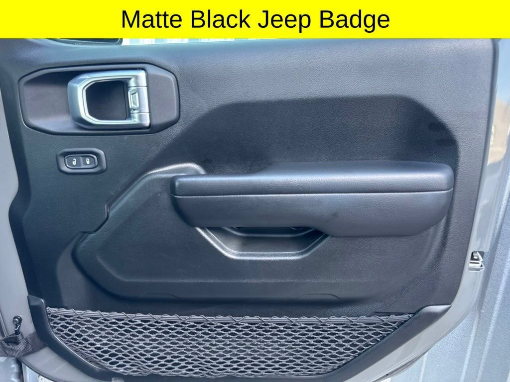 Used 2021 Jeep Wrangler Unlimited Sport AWD/4WD image 37