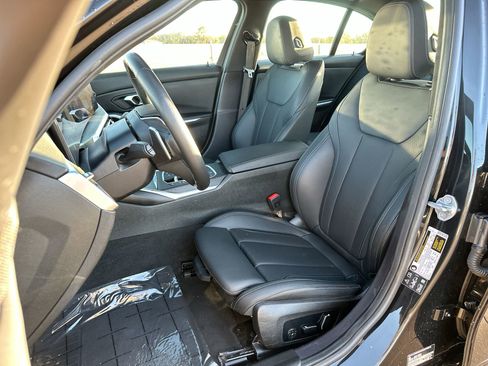 Used 2024 BMW 330i xDrive Sedan w/ Convenience Package image 17