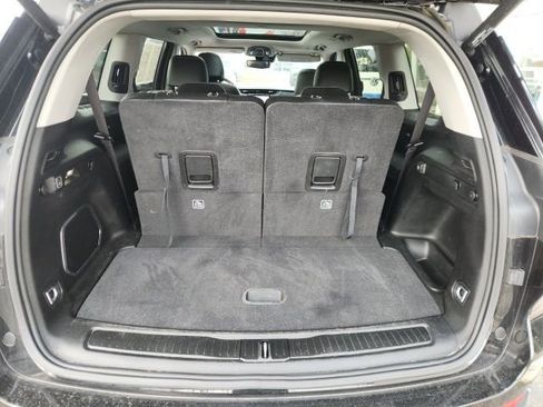 Used 2022 Jeep Grand Cherokee L Limited AWD/4WD image 23