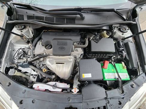 Used 2016 Toyota Camry LE FWD image 15