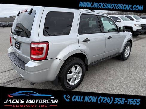 Used 2010 Ford Escape XLT image 5