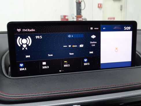 Used 2022 Acura MDX A-Spec image 35