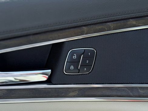 Used 2016 Lincoln MKX Reserve w/ Enhanced Security Package AWD/4WD image 16