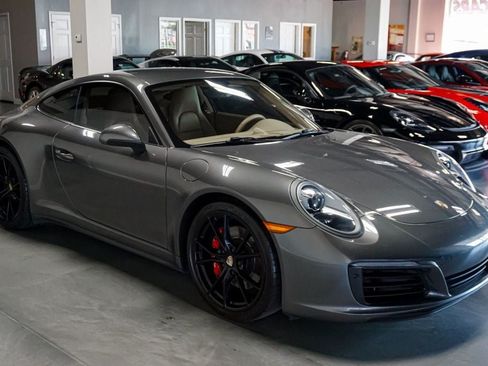 Used 2017 Porsche 911 GT3 RS image 2