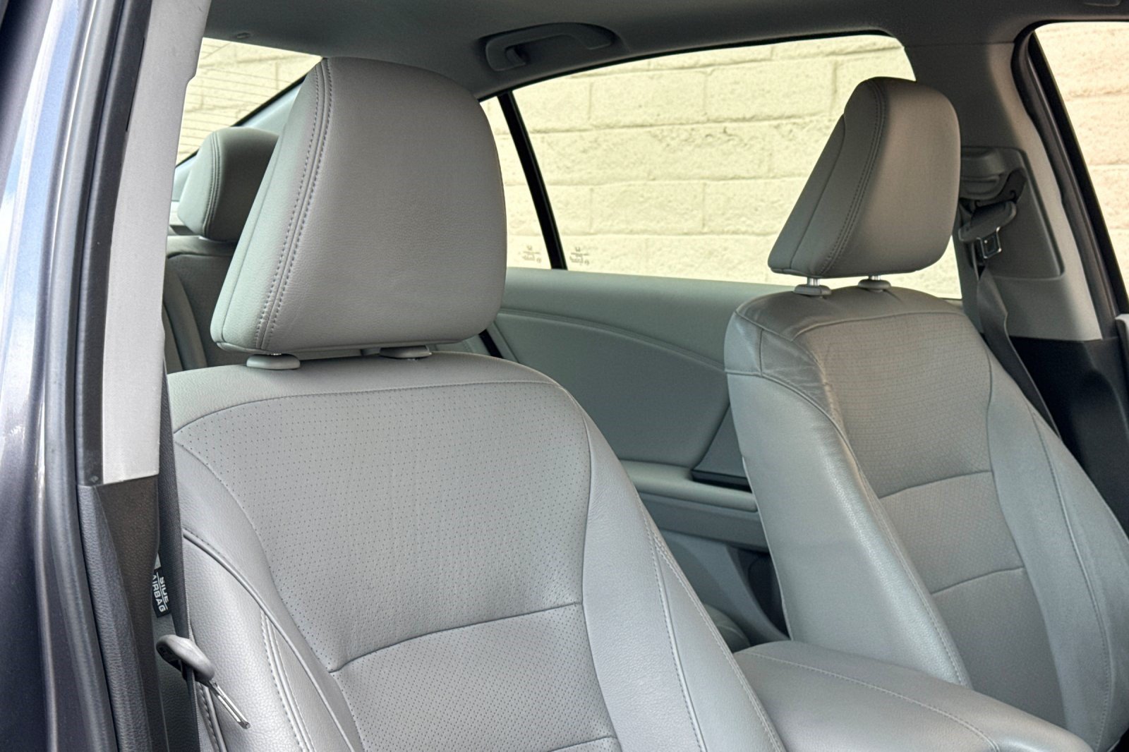 Used 2016 Honda Accord EX-L image 25