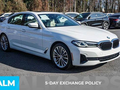 Used 2022 BMW 530i w/ Convenience Package image 4