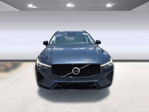Certified 2024 Volvo XC60 T8 Plus w/ Climate Package AWD/4WD image 6