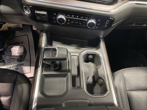 Used 2024 GMC Sierra 1500 SLT w/ SLT Premium Plus Package AWD/4WD image 36