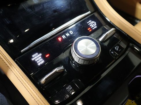 Used 2022 Jeep Grand Cherokee Summit AWD/4WD image 26