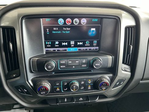 Used 2018 Chevrolet Silverado 1500 LT w/ All Star Edition image 22