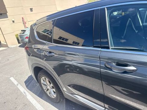 Used 2020 Hyundai Santa Fe SEL FWD image 5