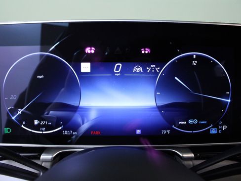 Used 2022 Mercedes-Benz Maybach S 580 Maybach S 580 image 31