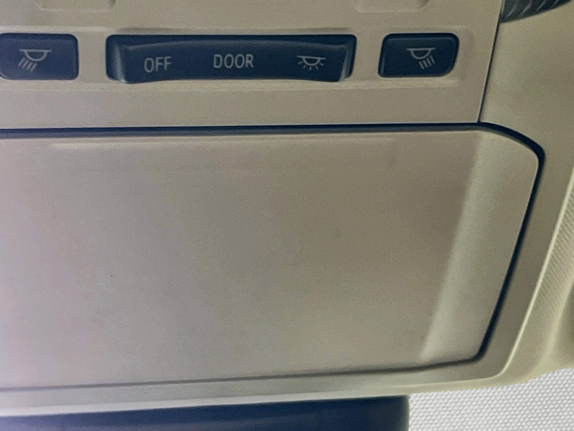 Used 2022 Toyota Highlander XLE FWD image 22