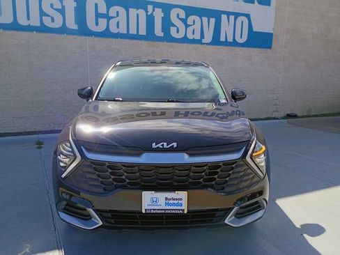 Used 2025 Kia Sportage LX AWD/4WD image 7