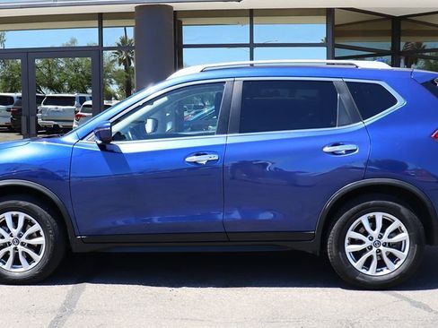 Used 2020 Nissan Rogue SV image 8