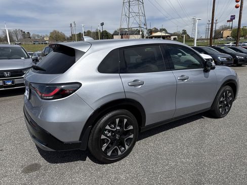 New 2026 Honda HR-V EX-L image 10