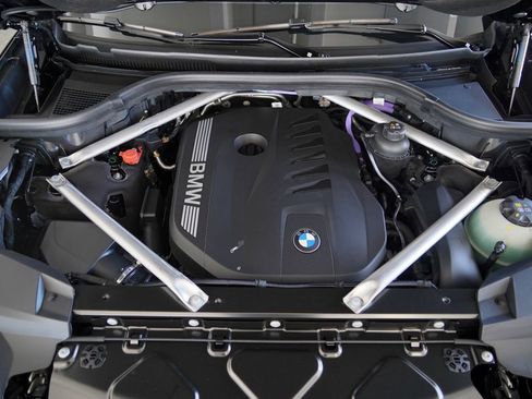 New 2027 BMW X7 xDrive40i AWD/4WD image 21