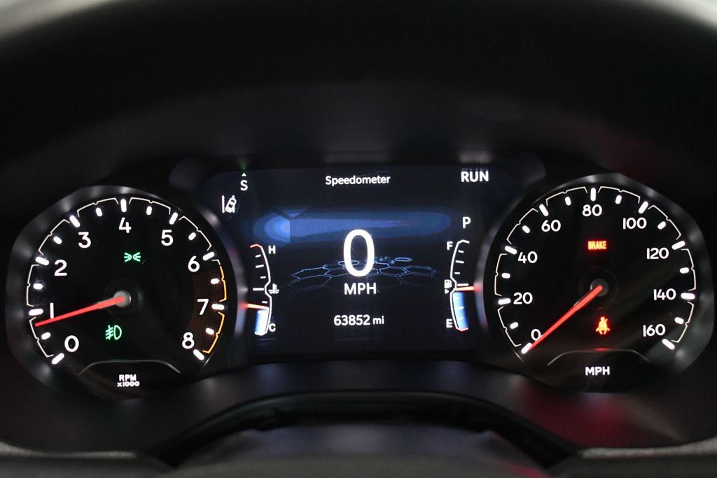 Used 2024 Jeep Compass Latitude AWD/4WD image 33