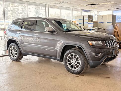Used 2016 Jeep Grand Cherokee Limited image 6