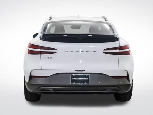 Used 2023 Genesis GV60 Advanced AWD/4WD image 4