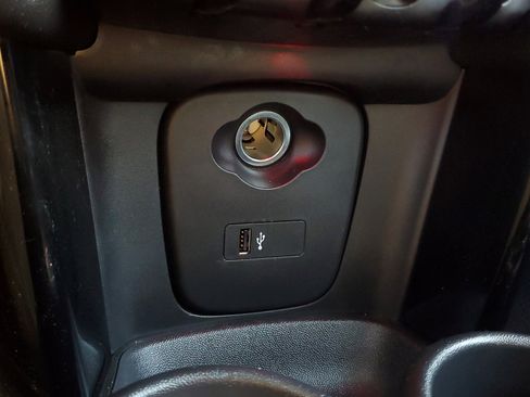 Used 2020 MINI Cooper S image 26