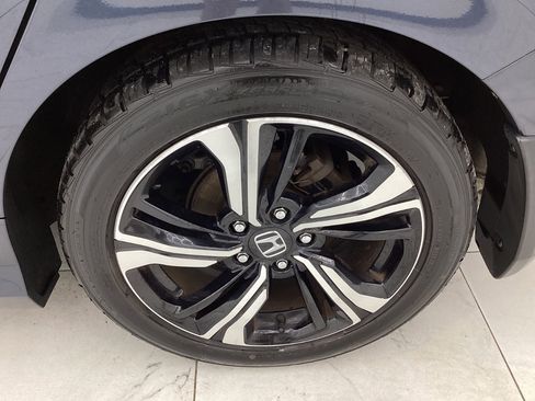Used 2017 Honda Civic Touring image 49